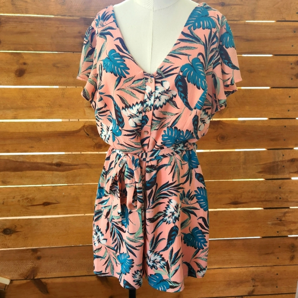 💥💥JUNE & HUDSON floral romper